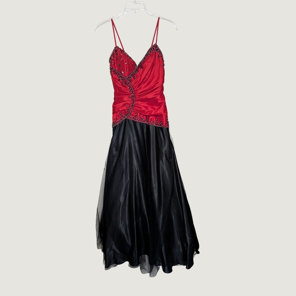 VTG Y2K Red Black Vamp Goth Beaded Prom Formal Maxi Gown Whimsigoth Size 8
